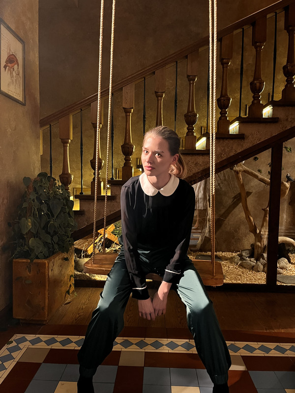 FE6525A1-E859-4602-A6A8-780300B361AE