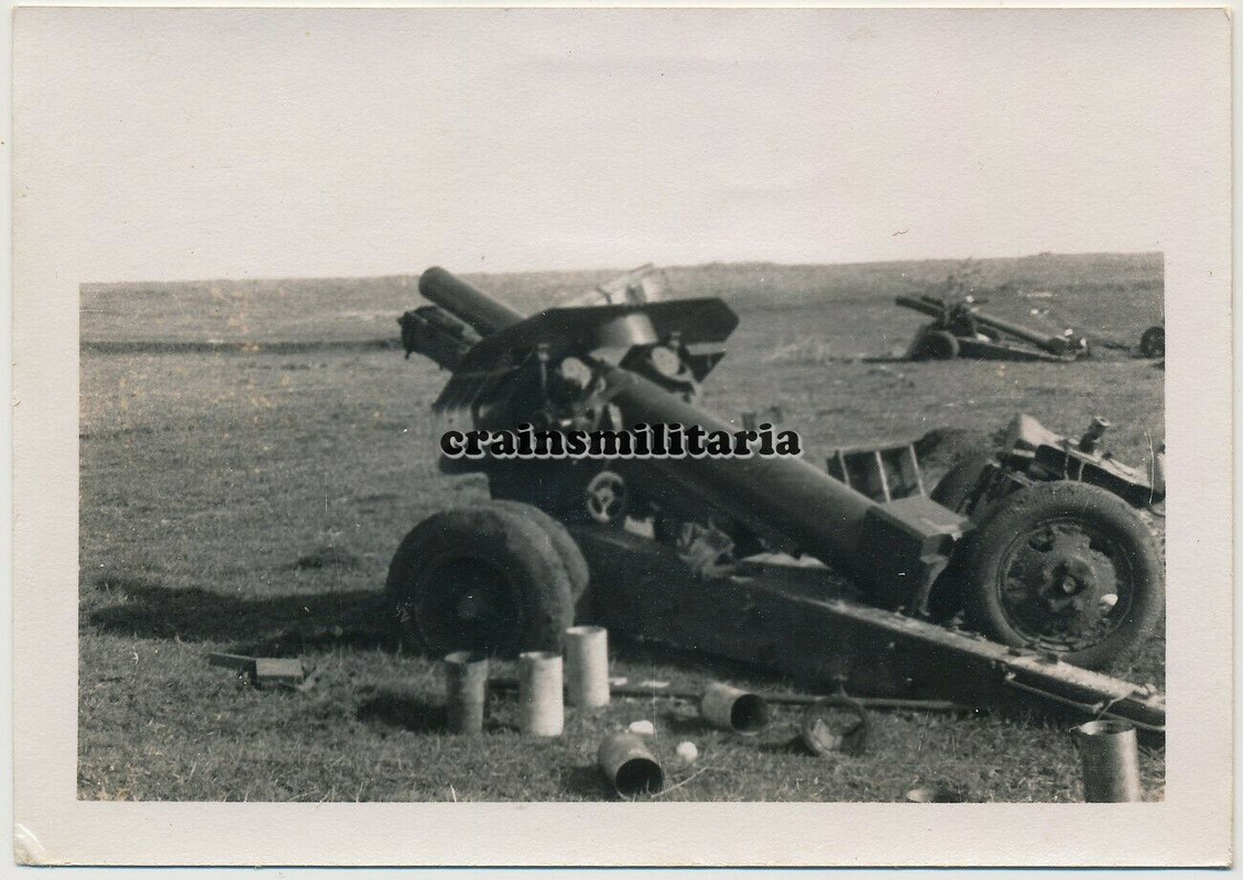 Orig. Foto russische Beute Artillerie Geschütz b. Krementschuk Ukraine 1941