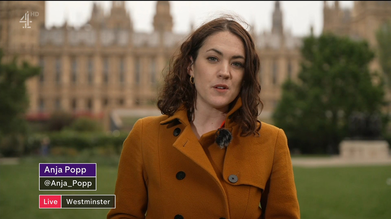 Channel 4 News_20220428_19002000.ts_snapshot_00.13.44.441