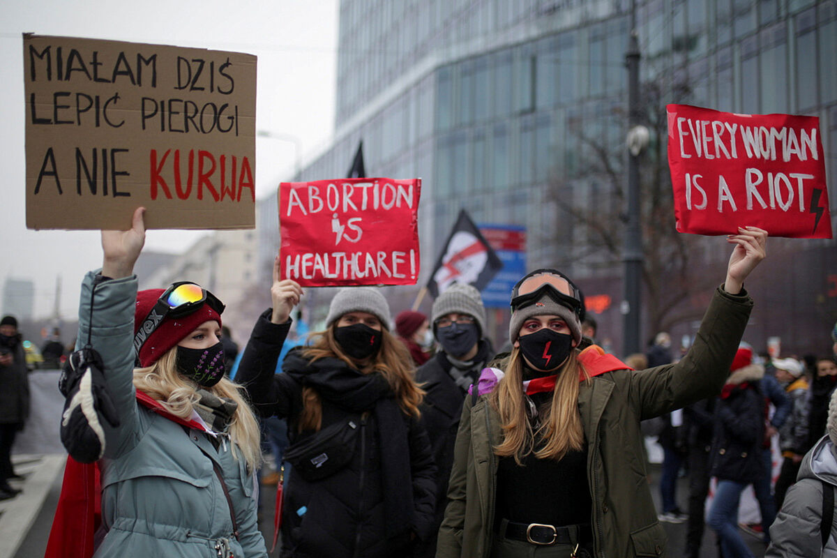 Polonia planea restringir la educación sexual y la defensa de la diversidad sexual