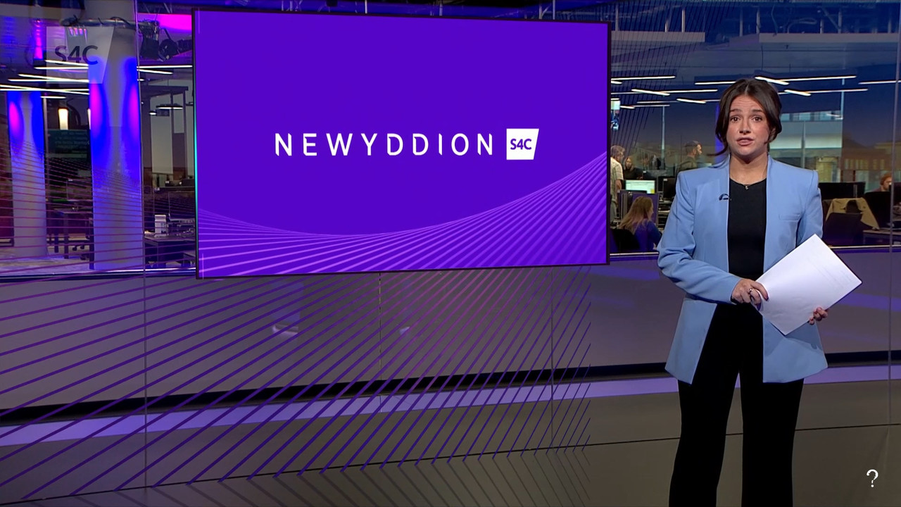11.16 - 14.00.01 - Newyddion S4C a'r Tywydd. 16 11 2022 - 2 News and ....ts_snapshot_00.06.02.118