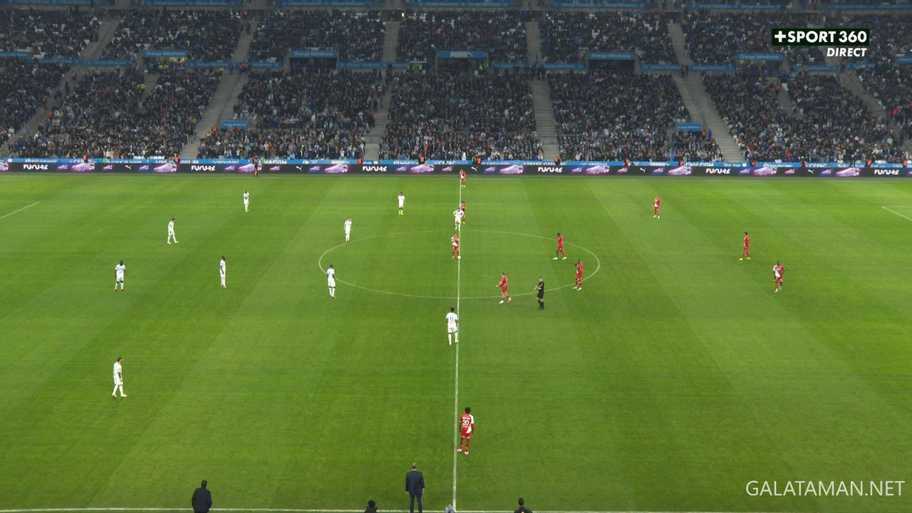 20240127-MAR-MON-L1_1FR.ts_snapshot_04.02.184