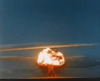 224340060nuclear-atom-bomg-explosion-animated-gif-5.gif