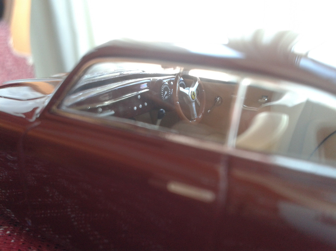 1951 Ferrari 212 Inter Vignale Berlinetta (Hot Wheels Elite) (19)