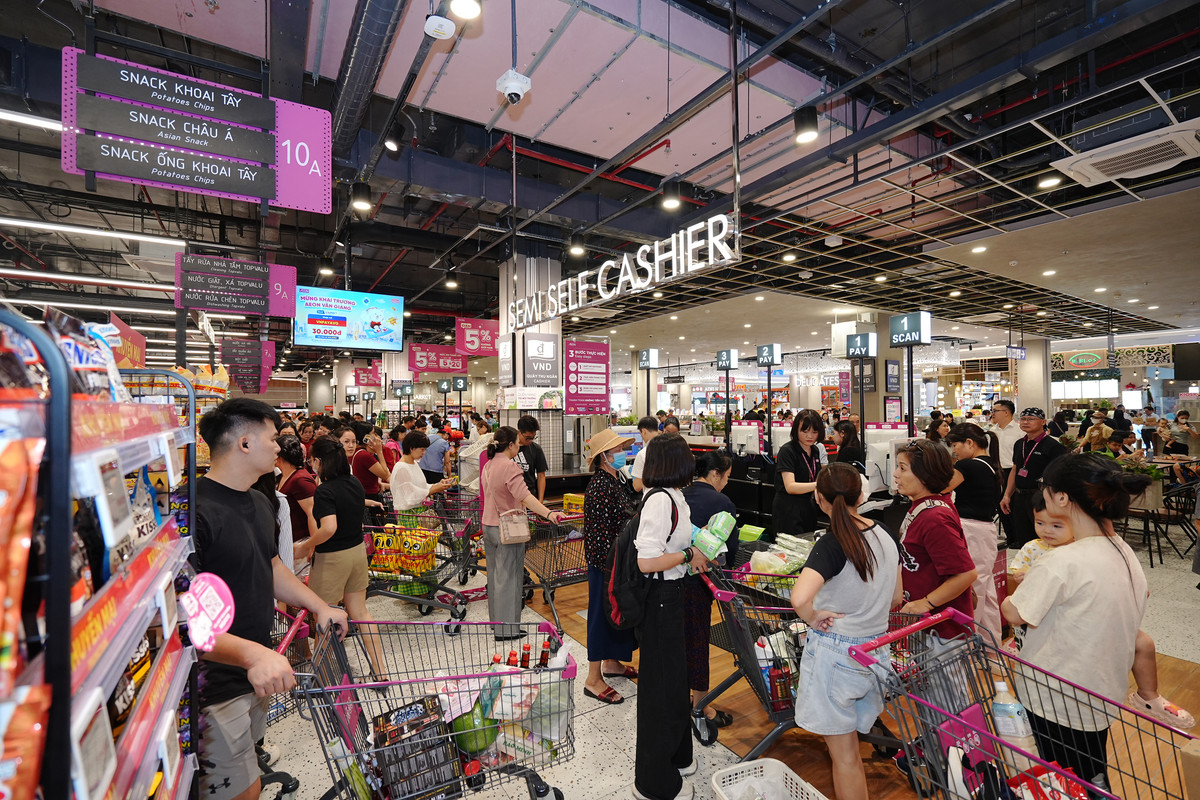 To-n-c-nh-AEON-V-n-Giang-11.jpg