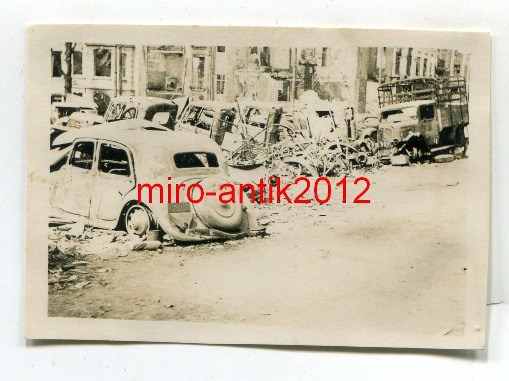 Wehrmacht, zerstörte PKW, LKW, Citroen, Boulogne