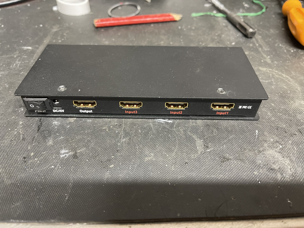 9E0A60A0-1B19-4E5A-9152-95B4FDB0DCBB