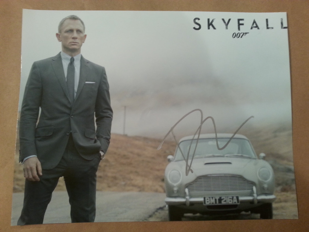 Daniel Craig Signed Photo