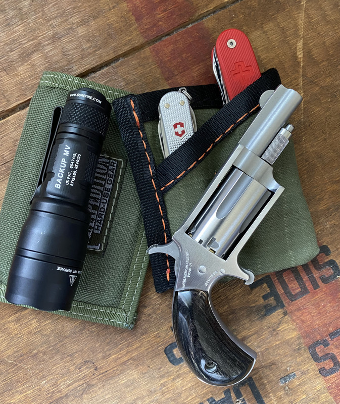 B06641DA-831F-4BE5-90B1-50928742D1EE