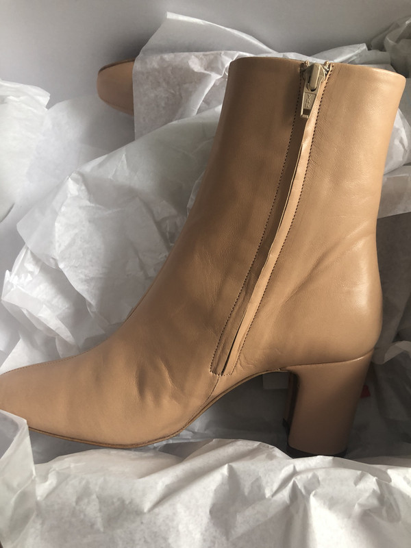 0501B715-29A5-49F5-A783-4F8DBE4116B7