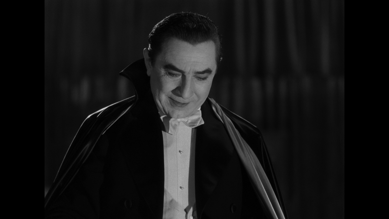 mpv-shot_Bud.Abbott.and.Lou.Costello.Meet.Frankenstein.1948.2160p.UHD.BDRemux.HDR.HEVC-Нечипорук_00_