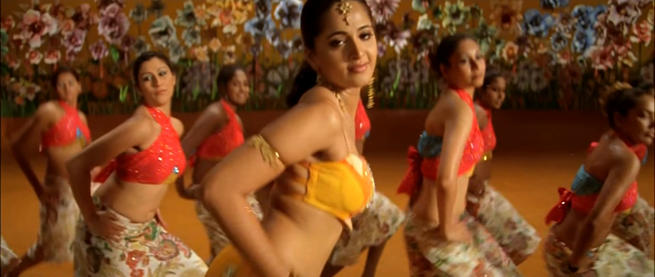 Anushka Shetty -Sukku Sukku 4K Video Song from Lakshyam2025-04-25 12-38-06-886-94
