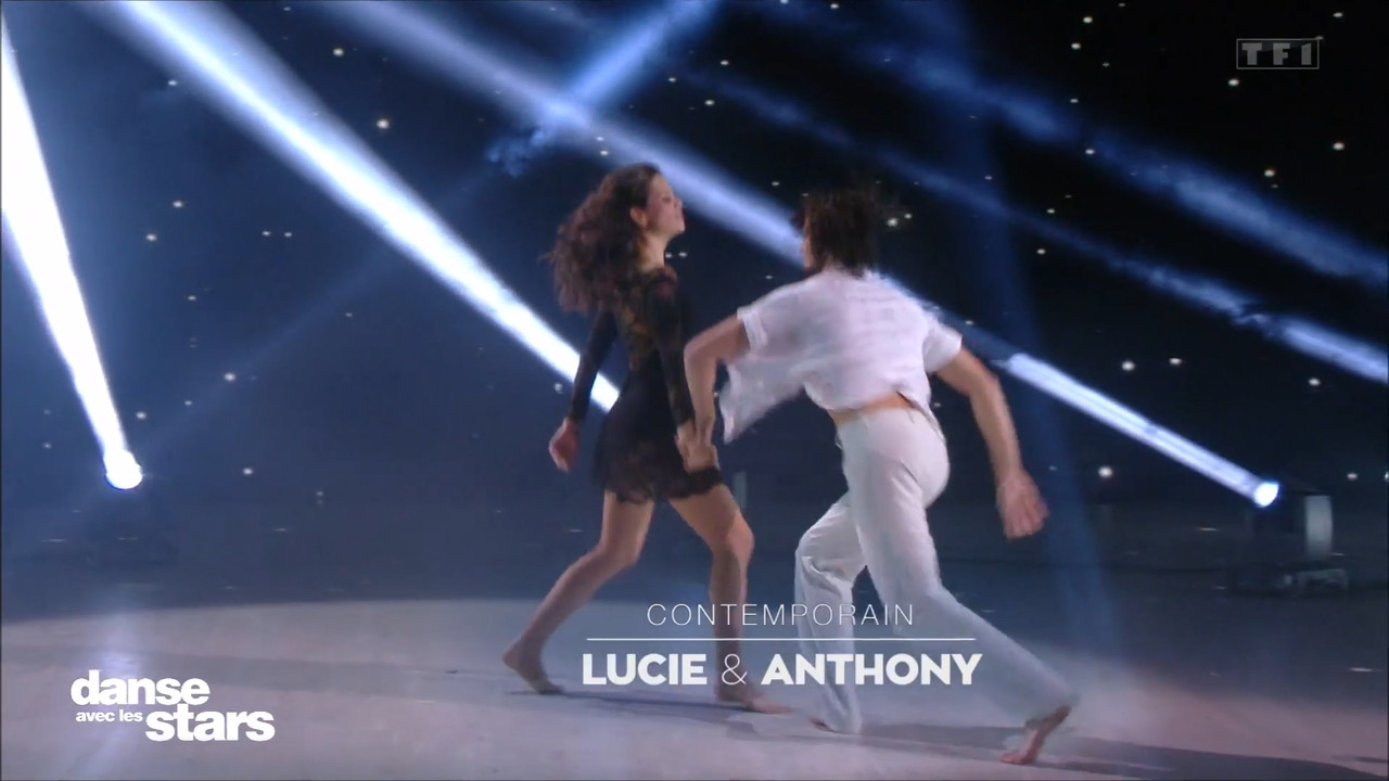 2021-10-29_21_05_TF1_Danse-avec-les-stars.mp4_snapshot_00.24.14.155