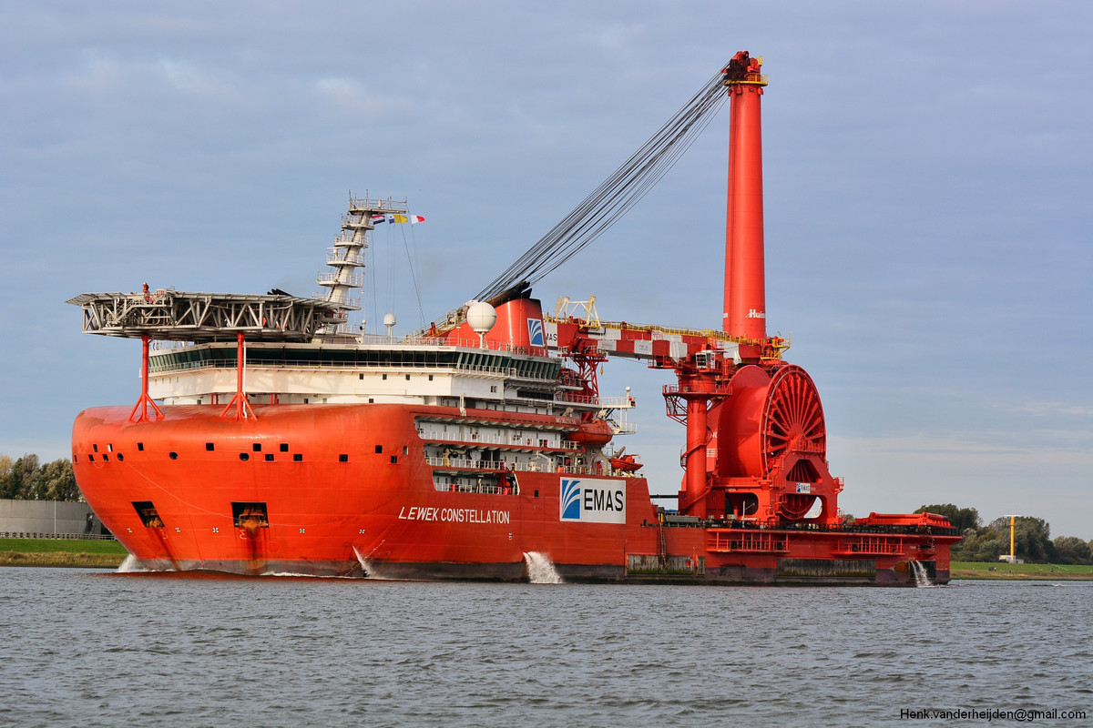 lewek_constellation-henkvdheijden-2