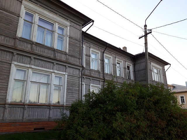 IMG-3975-t2.jpg