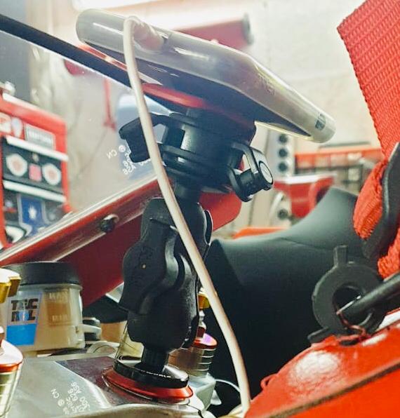 4AF4A9DD-4F6D-4A38-AF62-32DD3ACA7AC6