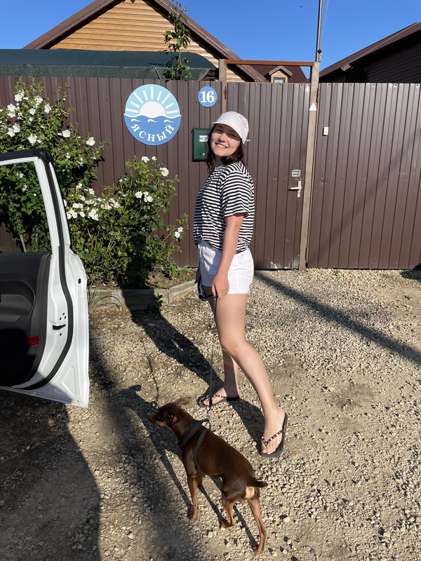 78E103C8-0A1B-4F45-A5F0-C1689085C2AD