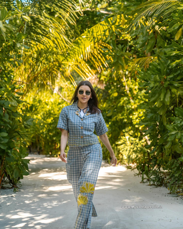 actress-kajal-aggarwal-in-jump-suite-and-sunglasses