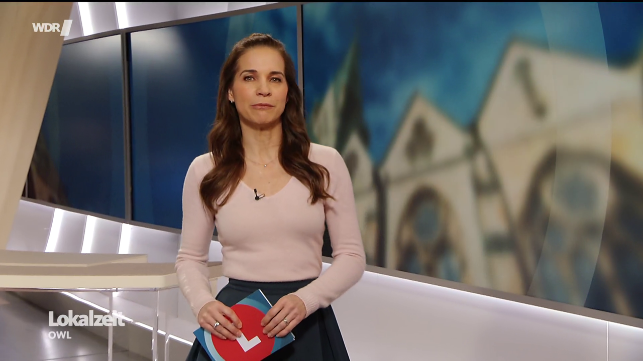 Kristina Sterz WDR Lokalzeit OWL 12 03 2026 112X Caps 06