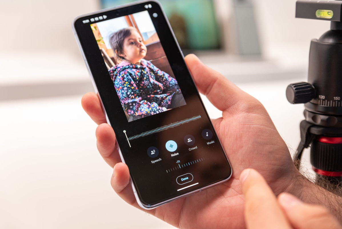How to clean Google Pixel 8 Pro?