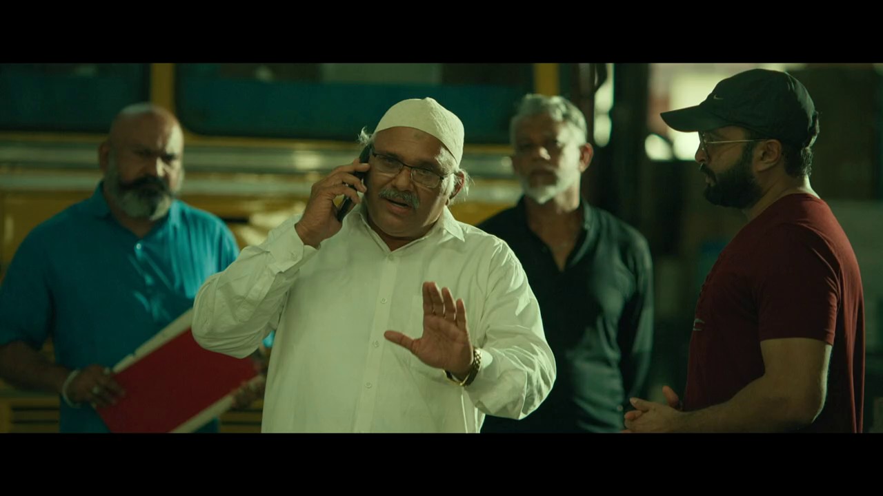 Innale-Vare-2022-Hindi-Multi-WEB-DL-720p-AVC-AAC-2ch-ESub-mkv-0004