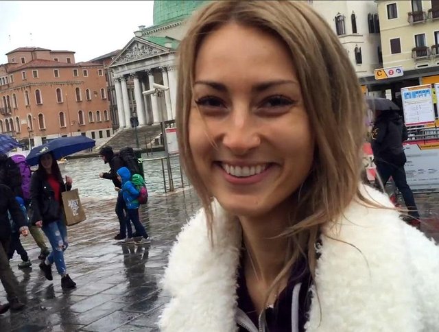 Amateur Sextape From A Vacation In Venice 18