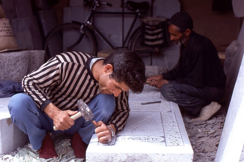 Simple Tricks to Choose the Right Stonemasons