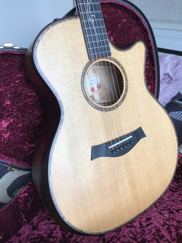 F1A468F2-B18D-4CE6-8BF7-F2C1666B7A33