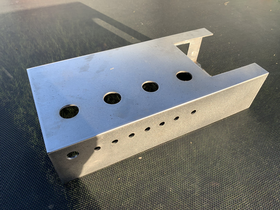 83843A10-FA9F-4F03-897A-390770900809