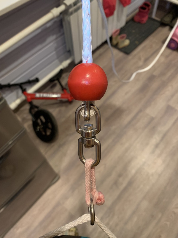 AFD15891-D217-4908-9ED9-2825492BF96C_1_105_c