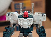 https://i.postimg.cc/n9QFsCkb/Combiner-Wars-Demolishor-1.jpg