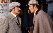 Sherlock-Holmes-in-New-York-Roger-Moore-Patrick-Macnee.jpg