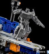 Dr-Wu-DW-E04-Prime-Commander-01