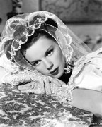 Judy-Garland-md65