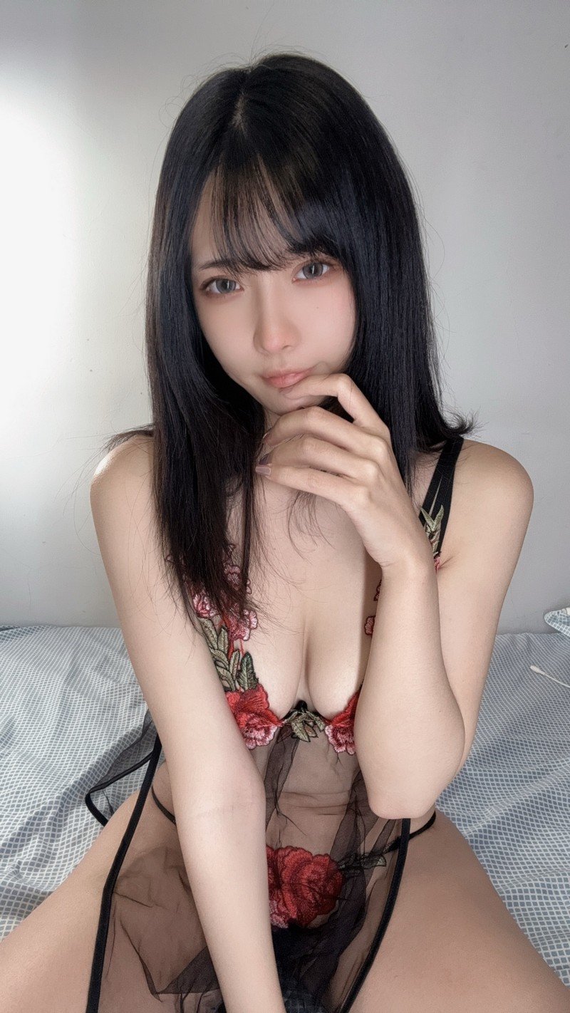 糖果果Candy 红花主题 写真集【33P｜56.5MB】