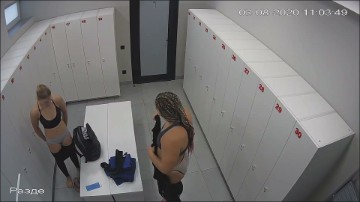 [Image: Voyeur22235103722.jpg]