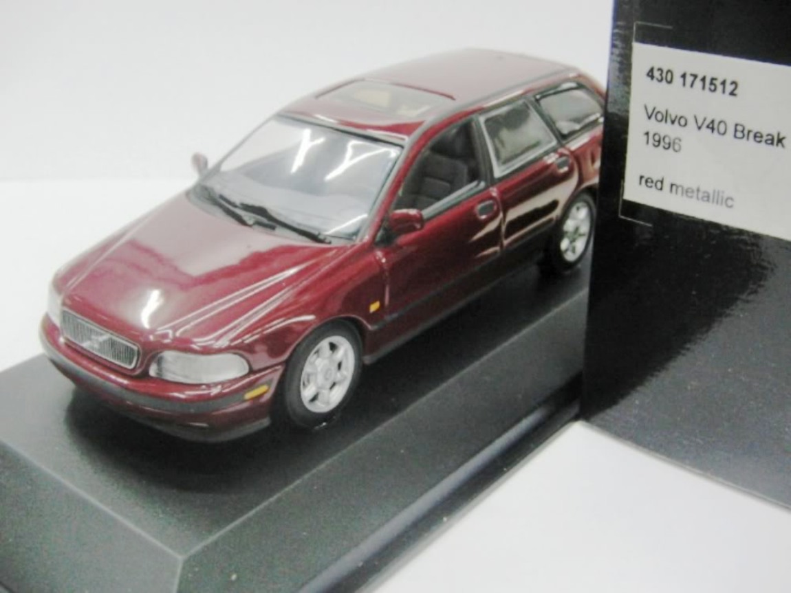volvo-v40-regency001.jpg