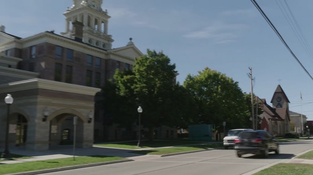 [Image: lden4fl4c2d9.jpg]