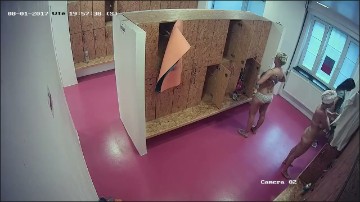 [Image: Voyeur54455120926.jpg]