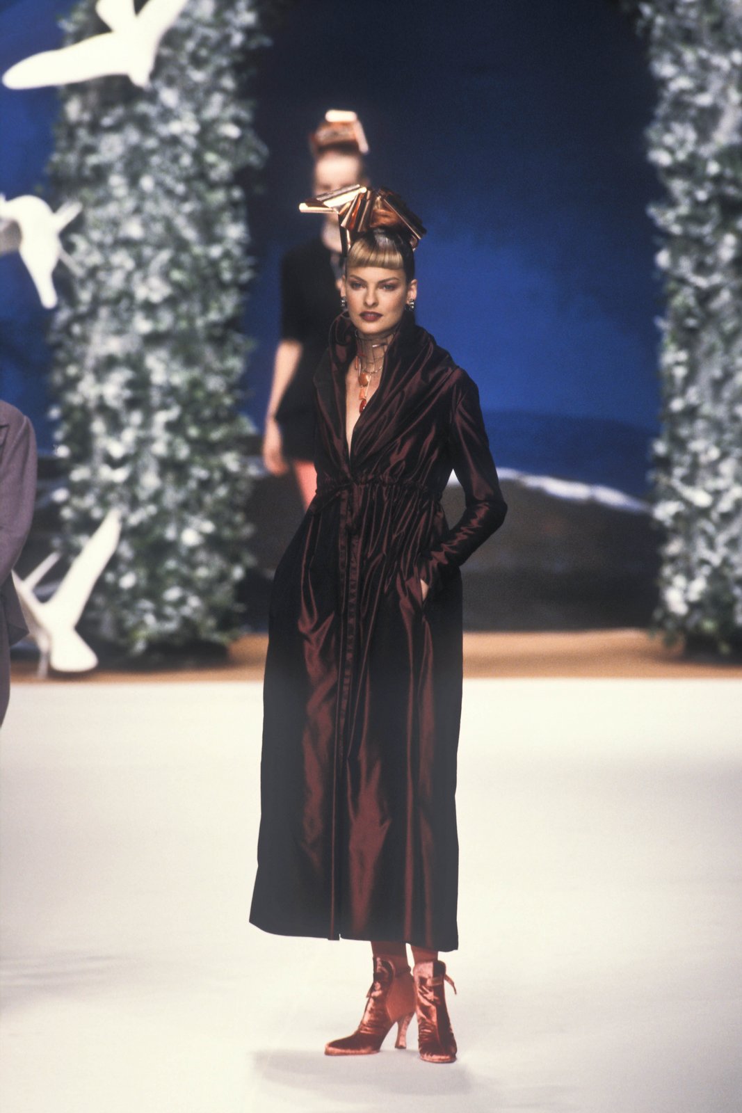 Fashion Classic: CHLOE Fall/Winter 1994 | Lipstick Alley