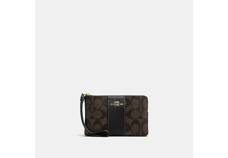 Get an Extra 20% off at Coach Outlet’s Sitewide Sale