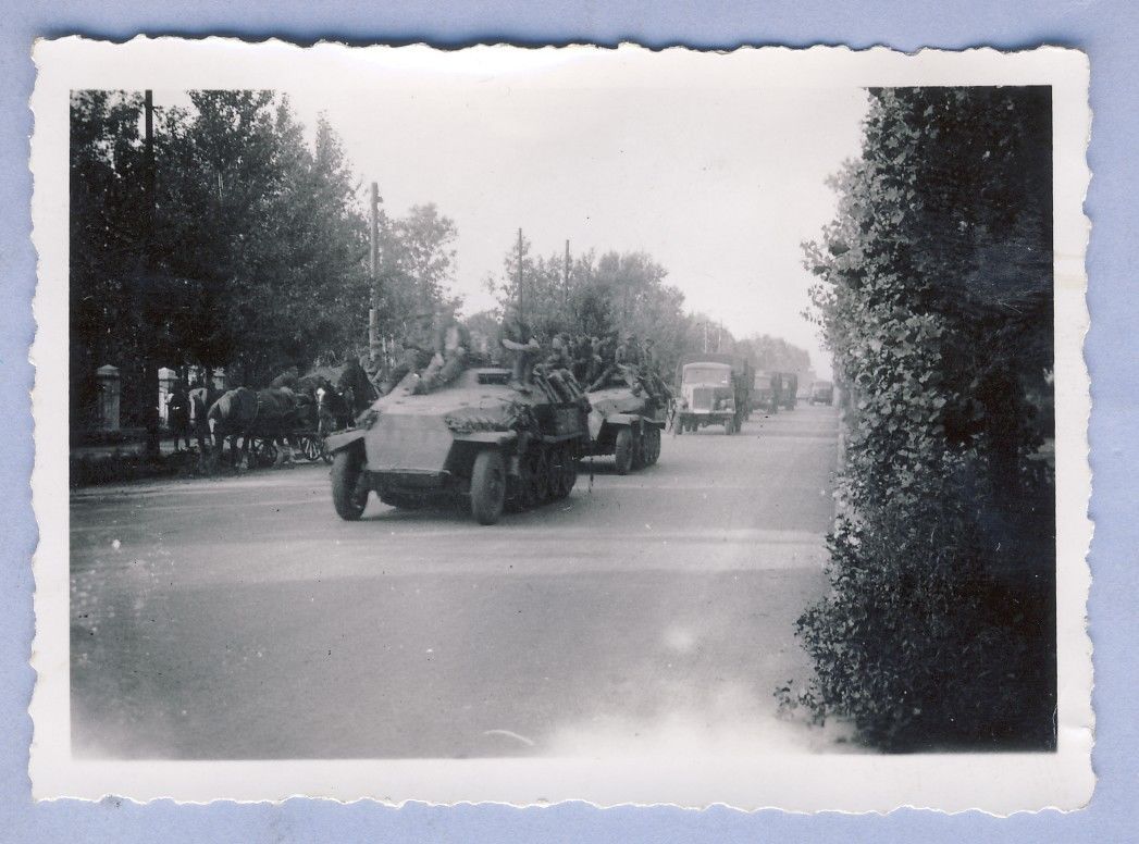 Foto Deutsche Panzer Spähwagen getarnt Rußland G
