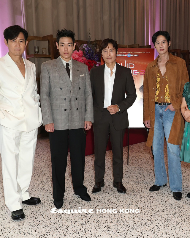 005NT7Z2gy1i1xvmxzaqbj30u011ianv