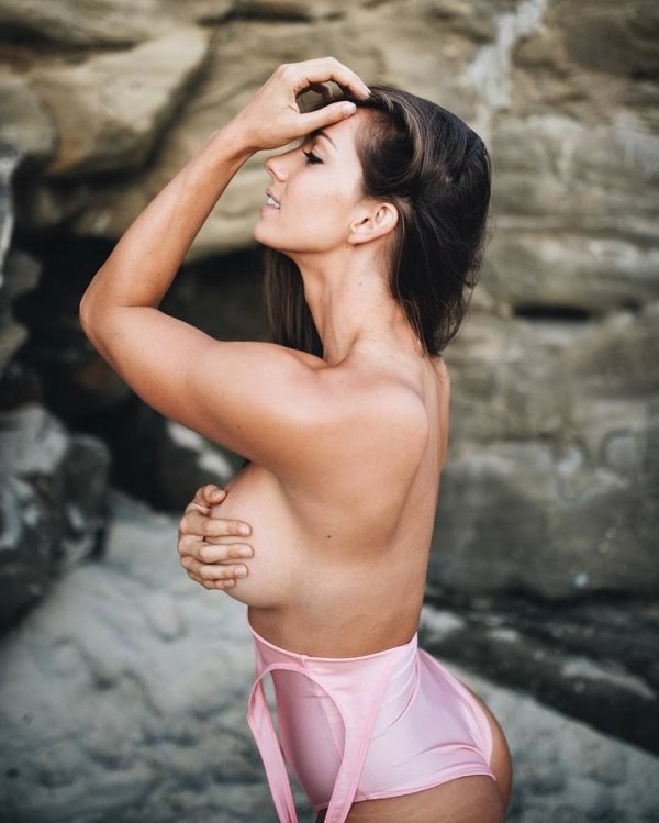 Braless-32