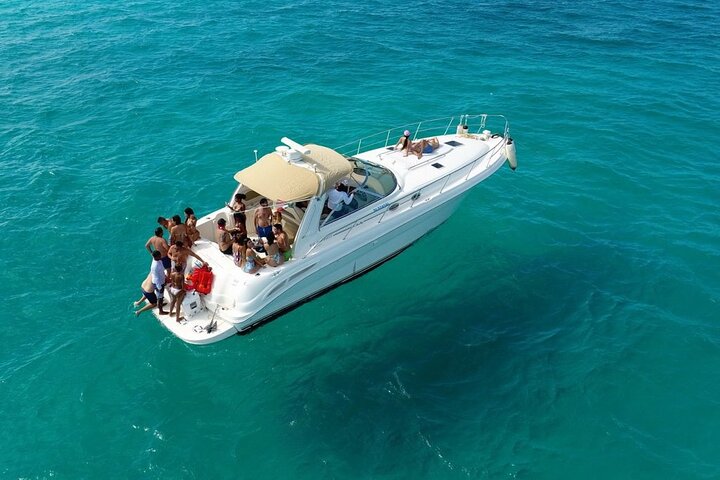 Escape to the Sea: Yacht Rentals for the Ultimate Getaway in Cancun