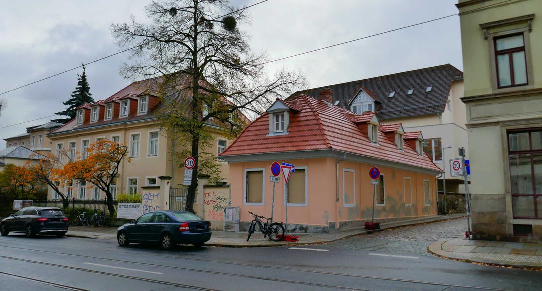 Bild: https://i.postimg.cc/nL42MSGg/P1320286.jpg