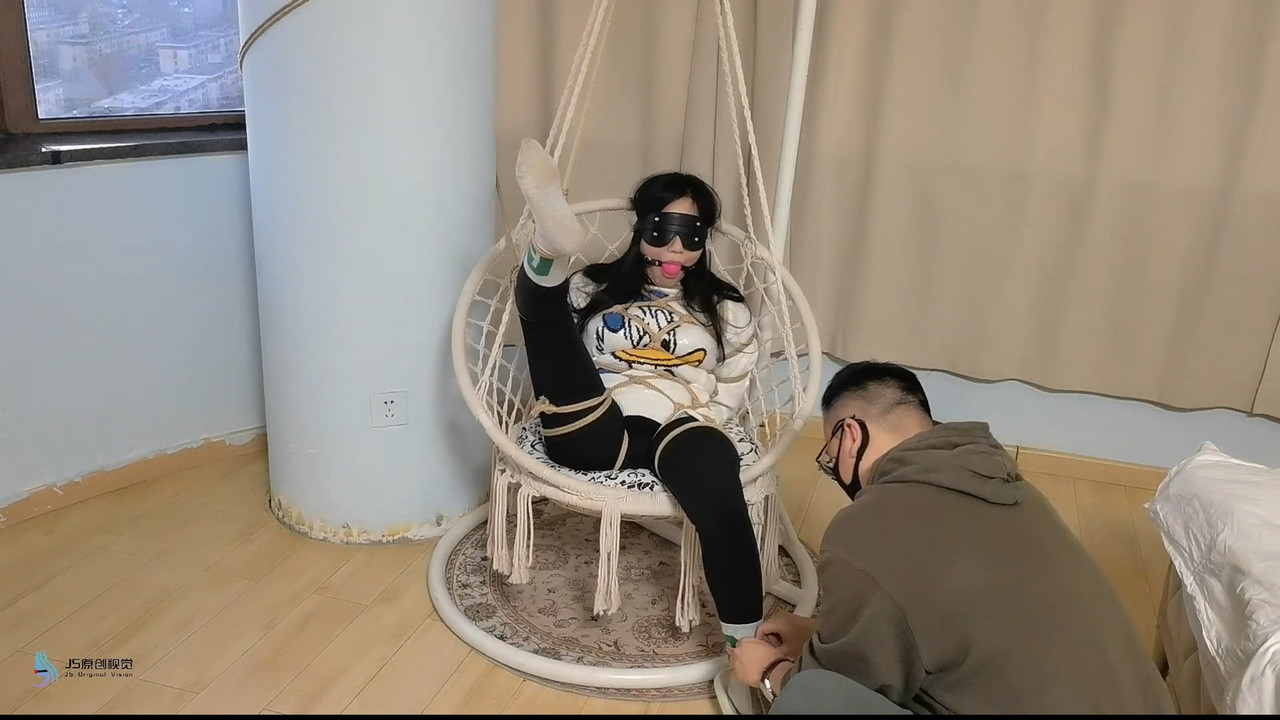 JS原创 李然菱形吊椅.mp4_20250103_094245.238