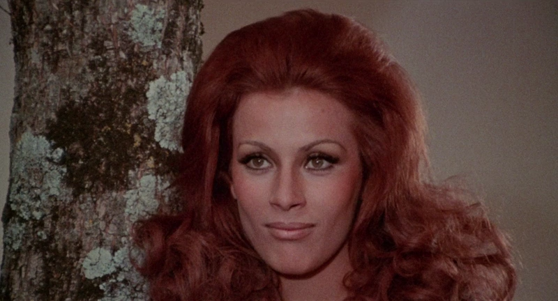 Le Regine (1970) BRRip.VO.mkv_snapshot_00.22.57.042