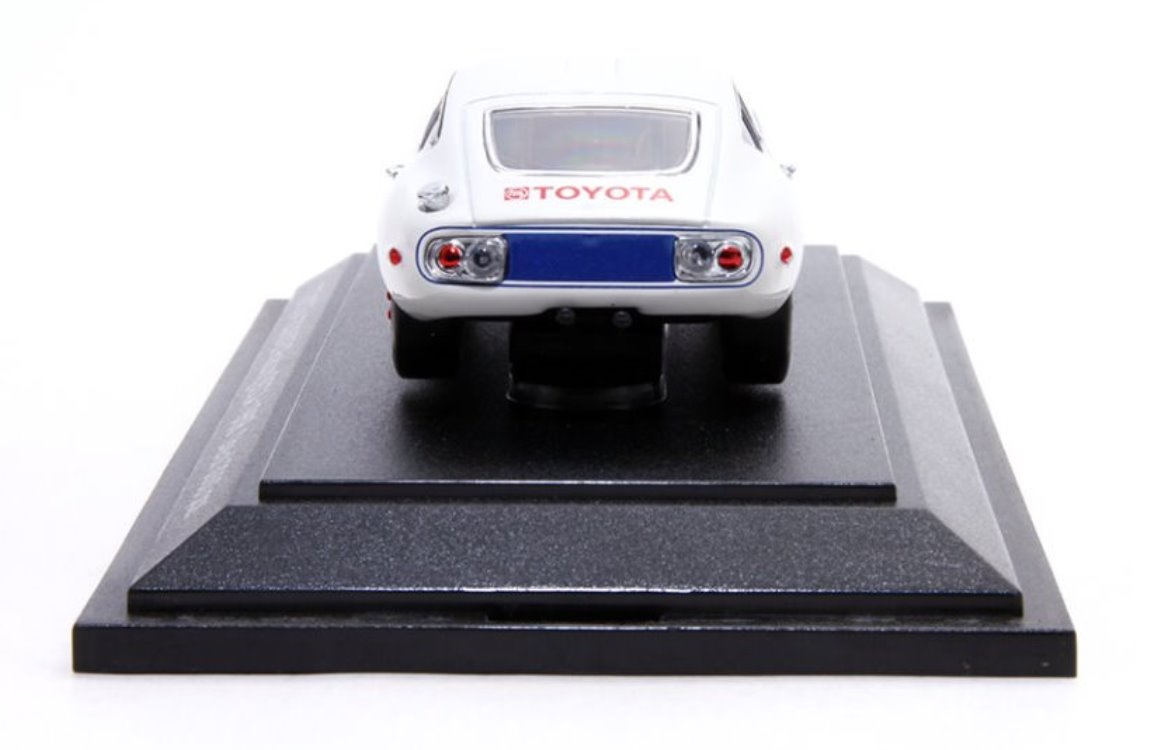 WOW EXTREMELY RARE Toyota 2000GT #23 Jordan SCCA CP Class 1968 1