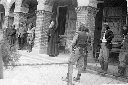 [Слика: Justin-popovic-i-palosevic-kalenic-1944-(1).jpg]